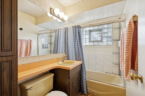 Tiny photo for 360 N Lincoln Avenue, Villa Park, IL 60181 (MLS # 12566526)