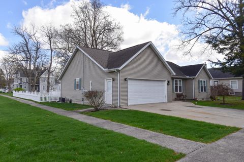 Tiny photo for 401 E Vermillion Street, Odell, IL 60460 (MLS # 12610851)