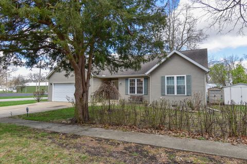 Tiny photo for 401 E Vermillion Street, Odell, IL 60460 (MLS # 12610851)