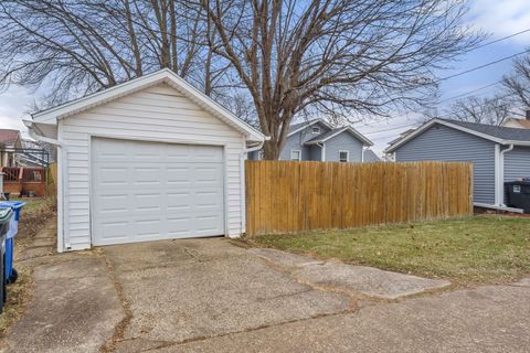 Tiny photo for 2327 6th Street, Moline, IL 61265 (MLS # 100000384)