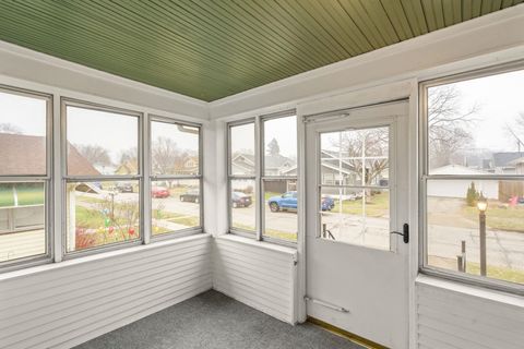 Tiny photo for 2327 6th Street, Moline, IL 61265 (MLS # 100000384)