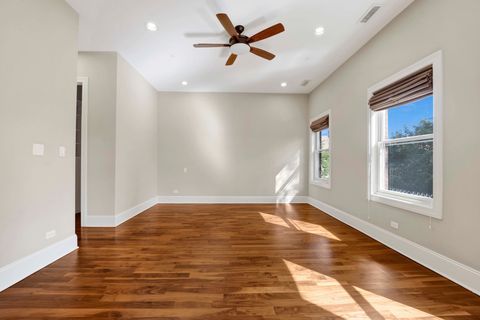 Tiny photo for 1433 W Winnemac Avenue, Chicago, IL 60640 (MLS # 12454425)