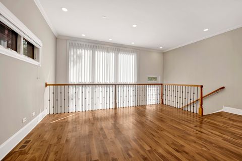 Tiny photo for 1433 W Winnemac Avenue, Chicago, IL 60640 (MLS # 12454425)