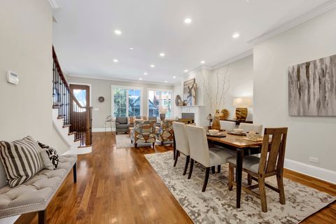 Tiny photo for 1433 W Winnemac Avenue, Chicago, IL 60640 (MLS # 12454425)