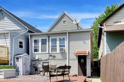 Tiny photo for 539 W 44th Street, Chicago, IL 60609 (MLS # 12683761)