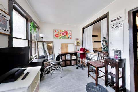 Tiny photo for 539 W 44th Street, Chicago, IL 60609 (MLS # 12683761)