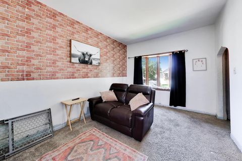 Tiny photo for 539 W 44th Street, Chicago, IL 60609 (MLS # 12683761)