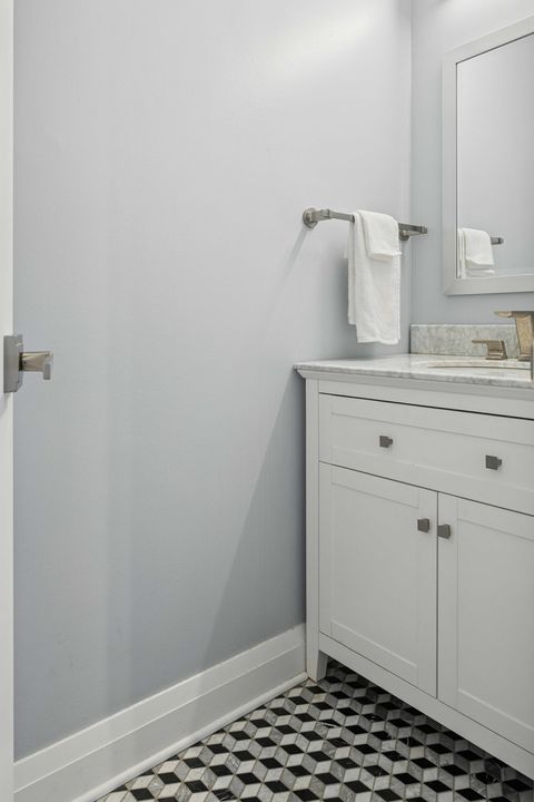 Tiny photo for 4170 N Marine Drive #18F, Chicago, IL 60613 (MLS # 12506514)