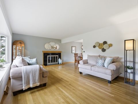 Tiny photo for 237 N Pioneer Drive, Addison, IL 60101 (MLS # 12643836)