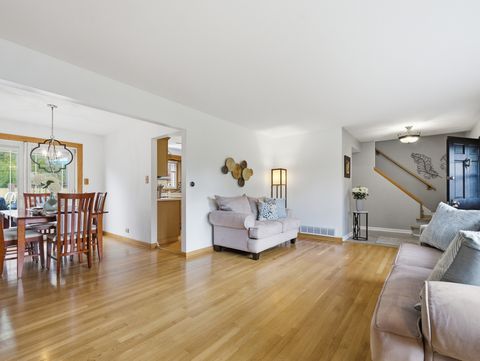 Tiny photo for 237 N Pioneer Drive, Addison, IL 60101 (MLS # 12643836)