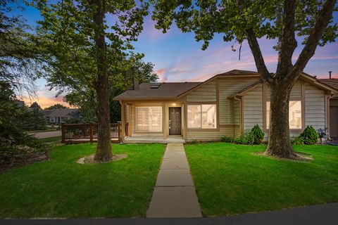 Tiny photo for 1817 Appaloosa Drive, Naperville, IL 60565 (MLS # 12458124)