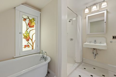 Tiny photo for 1029 Lake Avenue, Wilmette, IL 60091 (MLS # 12590929)