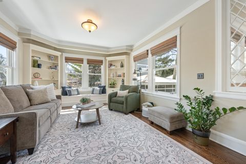 Tiny photo for 1029 Lake Avenue, Wilmette, IL 60091 (MLS # 12590929)