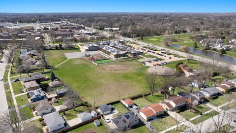 Tiny photo for 1003 E Alder Lane, Mount Prospect, IL 60056 (MLS # 12600225)