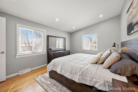 Tiny photo for 1003 E Alder Lane, Mount Prospect, IL 60056 (MLS # 12600225)