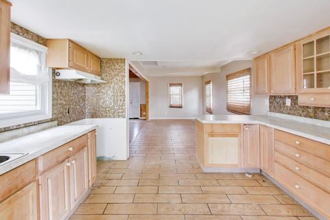 Tiny photo for 5115 Parkview Drive, Mccullom Lake, IL 60050 (MLS # 12597545)