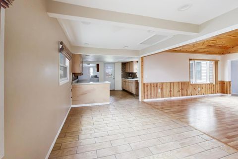 Tiny photo for 5115 Parkview Drive, Mccullom Lake, IL 60050 (MLS # 12597545)