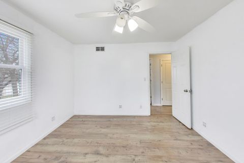 Tiny photo for 5115 Parkview Drive, Mccullom Lake, IL 60050 (MLS # 12597545)