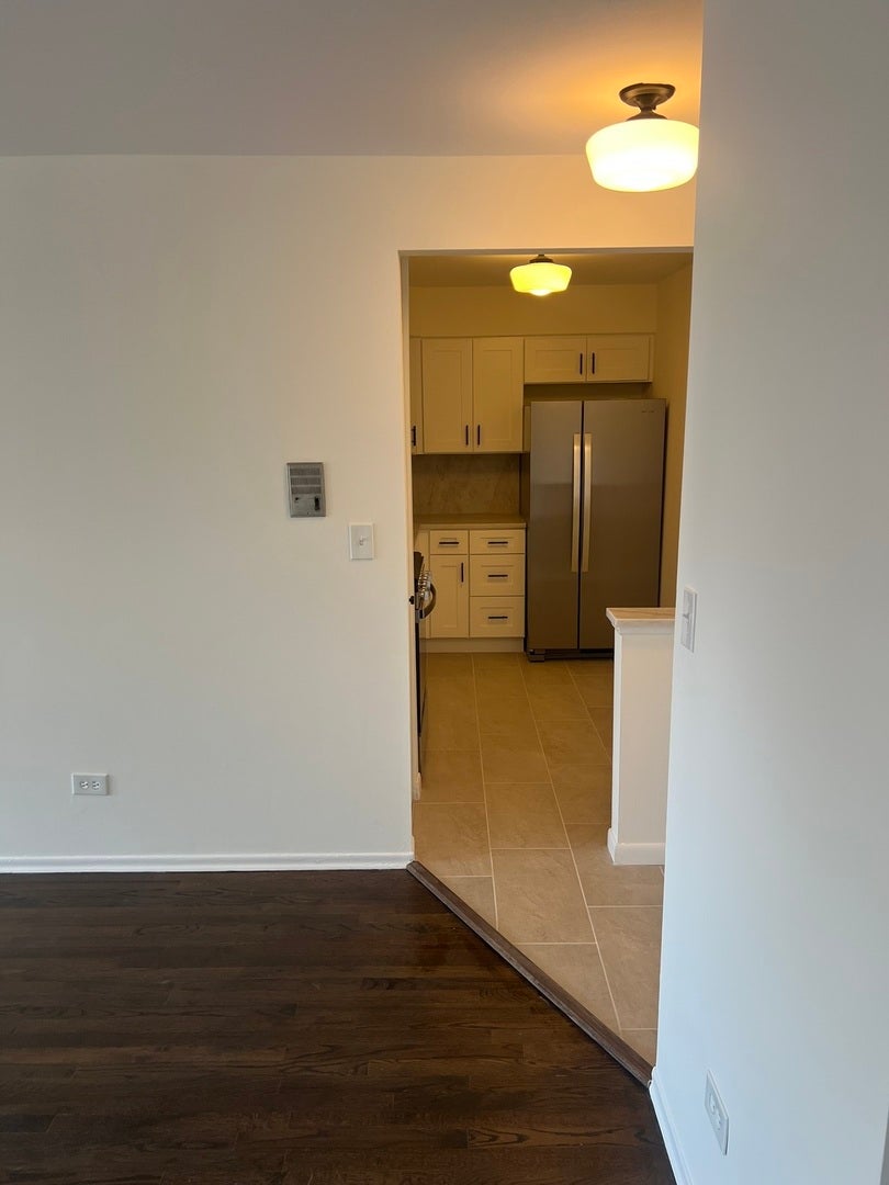 8541 Lotus Avenue 916