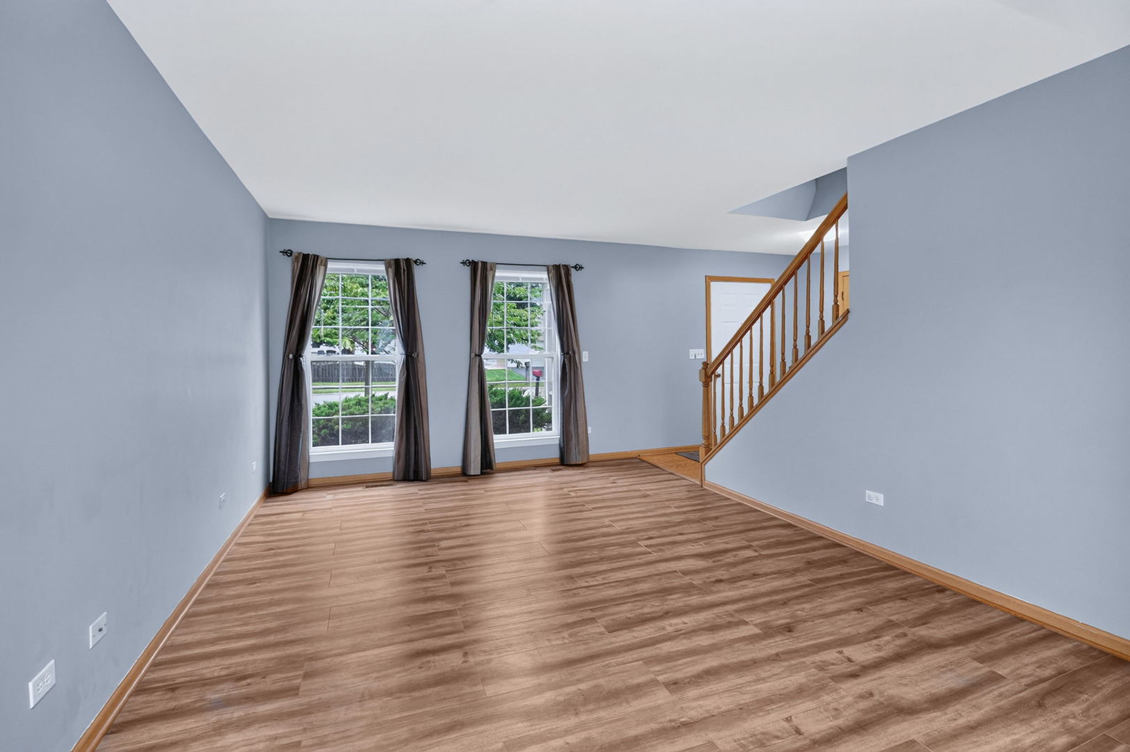 2551 SMITHFIELD Lane