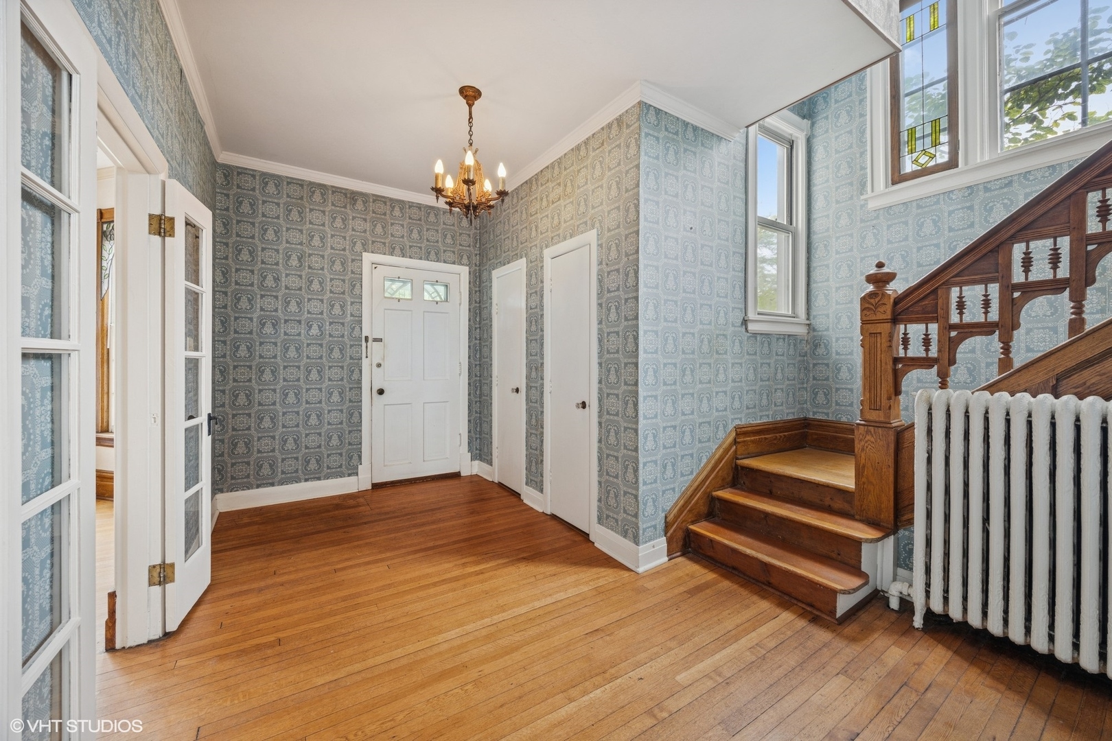 121 N Kensington Avenue