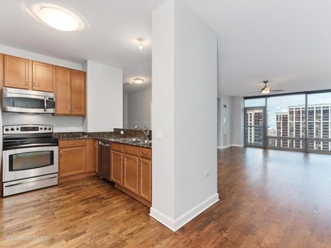 Tiny photo for 100 E 14th Street #1502, Chicago, IL 60605 (MLS # 12484848)