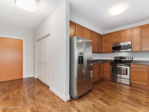 Tiny photo for 100 E 14th Street #1502, Chicago, IL 60605 (MLS # 12484848)