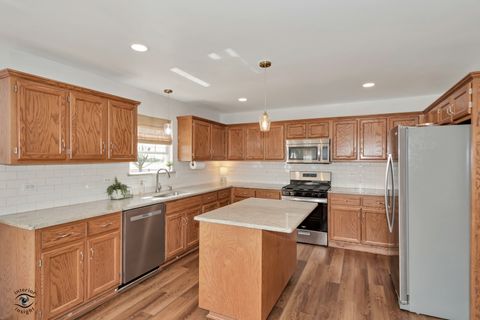 Tiny photo for 24518 Shawnee Lane, Manhattan, IL 60442 (MLS # 12634188)