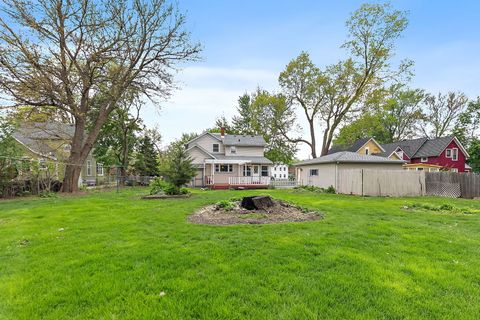 Tiny photo for 922 Douglas Avenue, Aurora, IL 60505 (MLS # 12629619)