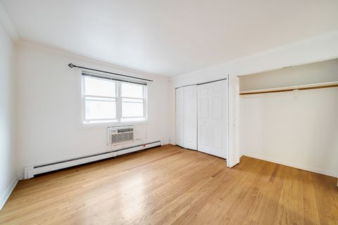 Tiny photo for 426 S Lombard Avenue #205, Oak Park, IL 60302 (MLS # 12434365)