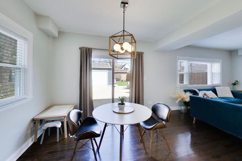 Tiny photo for 1741 N 73rd Court, Elmwood Park, IL 60707 (MLS # 12634441)