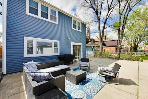 Tiny photo for 1741 N 73rd Court, Elmwood Park, IL 60707 (MLS # 12634441)