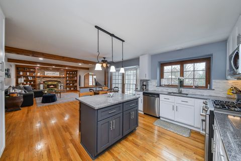 Tiny photo for 131 CHRISTINA Circle, Wheaton, IL 60189 (MLS # 12542988)