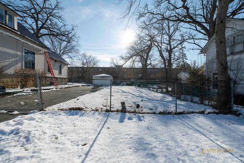 15 Lake Street Lake Zurich IL 60047