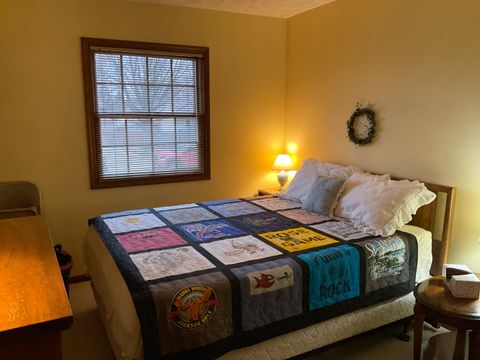 Tiny photo for 805 W Spring Street, Eldridge, IA 52748 (MLS # 12579575)