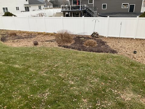 Tiny photo for 805 W Spring Street, Eldridge, IA 52748 (MLS # 12579575)