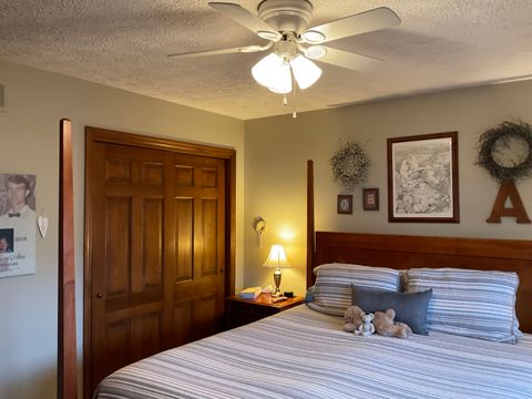 Tiny photo for 805 W Spring Street, Eldridge, IA 52748 (MLS # 12579575)