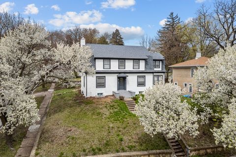 Tiny photo for 1200 E 9th Street, Davenport, IA 52803 (MLS # 12594005)