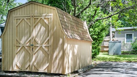 Tiny photo for 902 E Florida Avenue, Urbana, IL 61801 (MLS # 12454110)