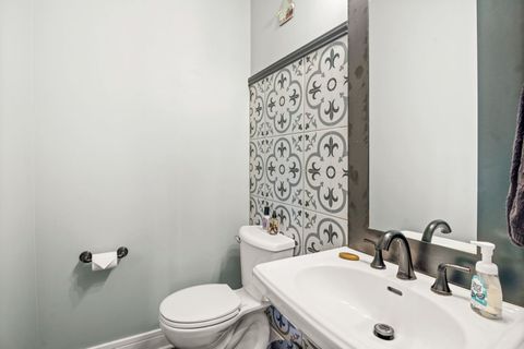 Tiny photo for 694 Hart Road, Batavia, IL 60510 (MLS # 12547300)