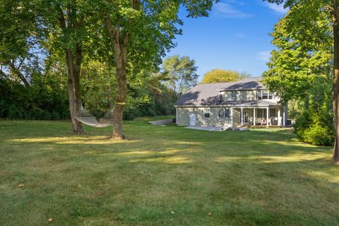 Tiny photo for 694 Hart Road, Batavia, IL 60510 (MLS # 12547300)