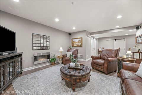 Tiny photo for 520 Pershing Court, Barrington, IL 60010 (MLS # 12671074)