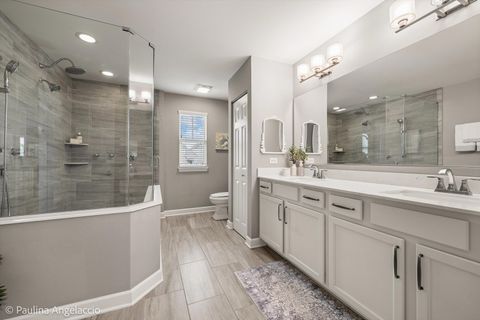 Tiny photo for 520 Pershing Court, Barrington, IL 60010 (MLS # 12671074)
