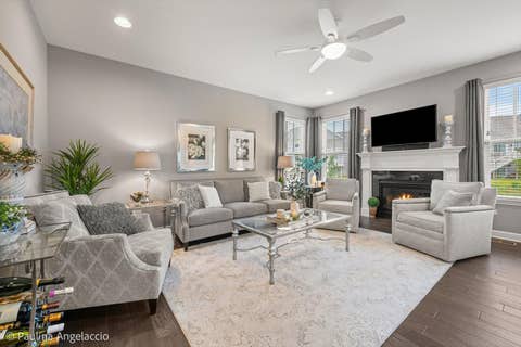 Tiny photo for 520 Pershing Court, Barrington, IL 60010 (MLS # 12671074)