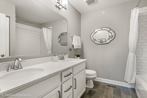 Tiny photo for 520 Pershing Court, Barrington, IL 60010 (MLS # 12671074)