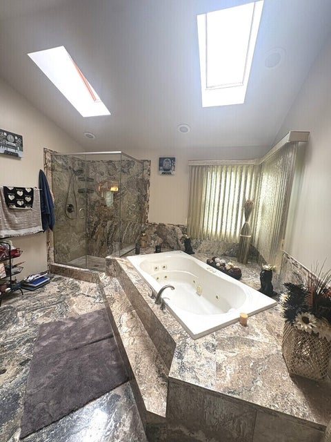 Tiny photo for 683 Primrose Lane, Matteson, IL 60443 (MLS # 12733938)