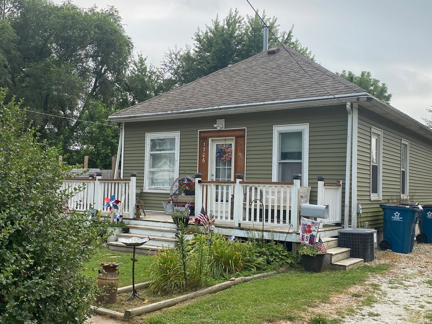 1706 Church Street