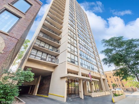 1540 N La Salle Drive 901 Chicago IL 60610