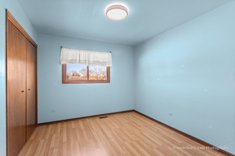 Tiny photo for 19121 Roy Street, Lansing, IL 60438 (MLS # 12574618)