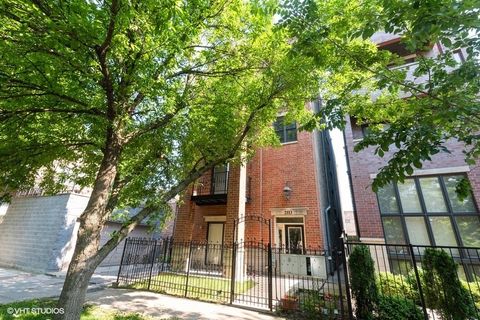 2113 W Gladys Avenue 3N Chicago IL 60612